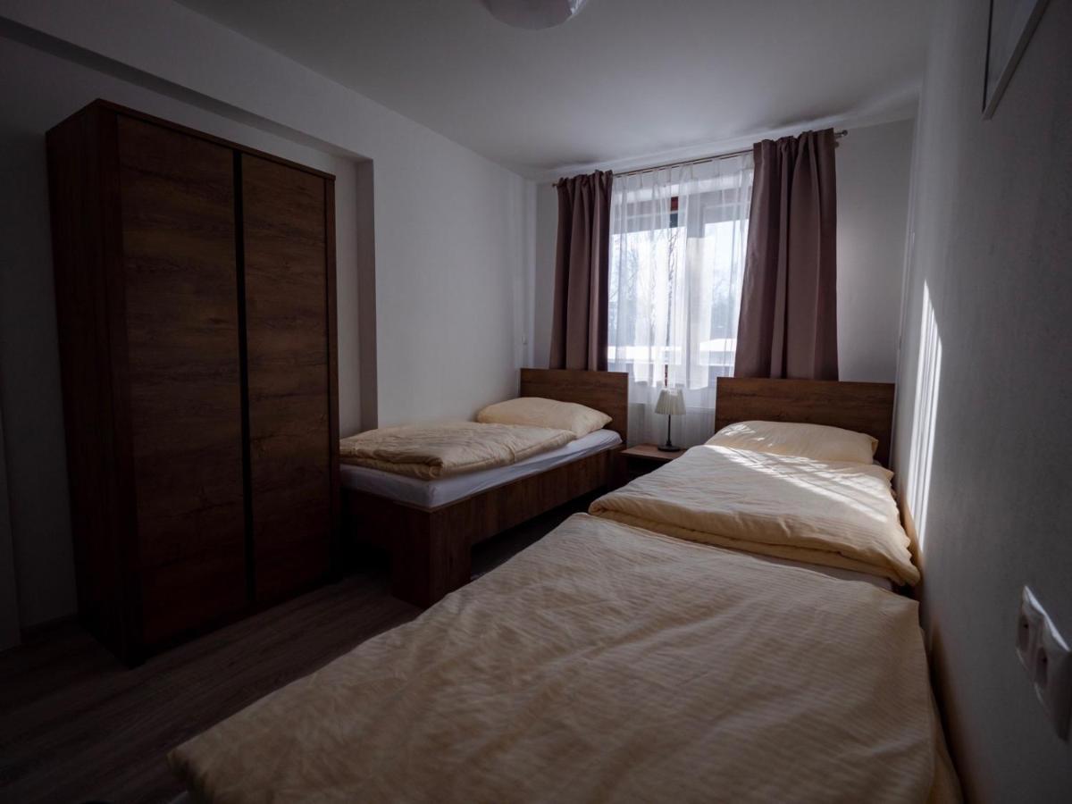 Apartment Lopi *